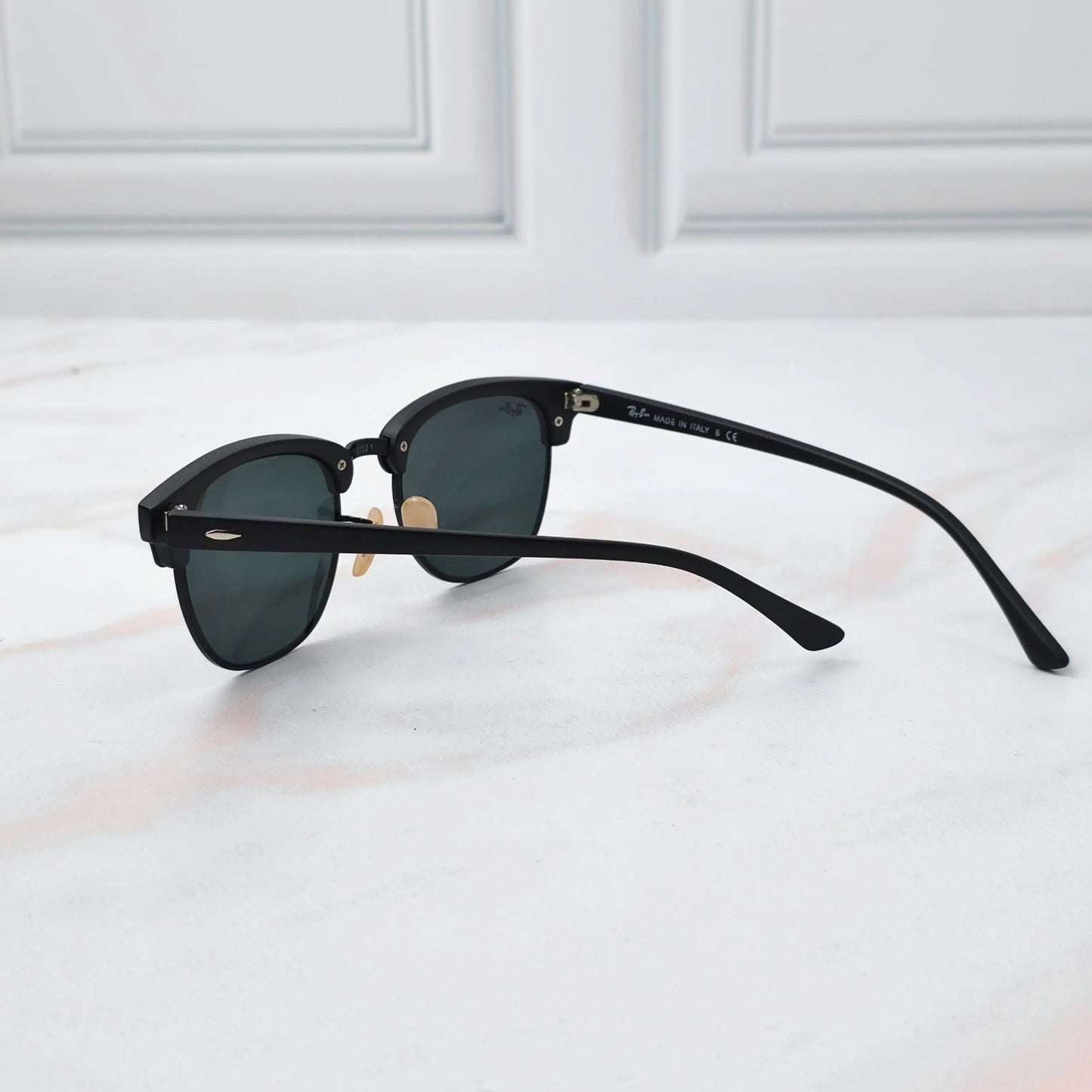 RYZ BLACK
