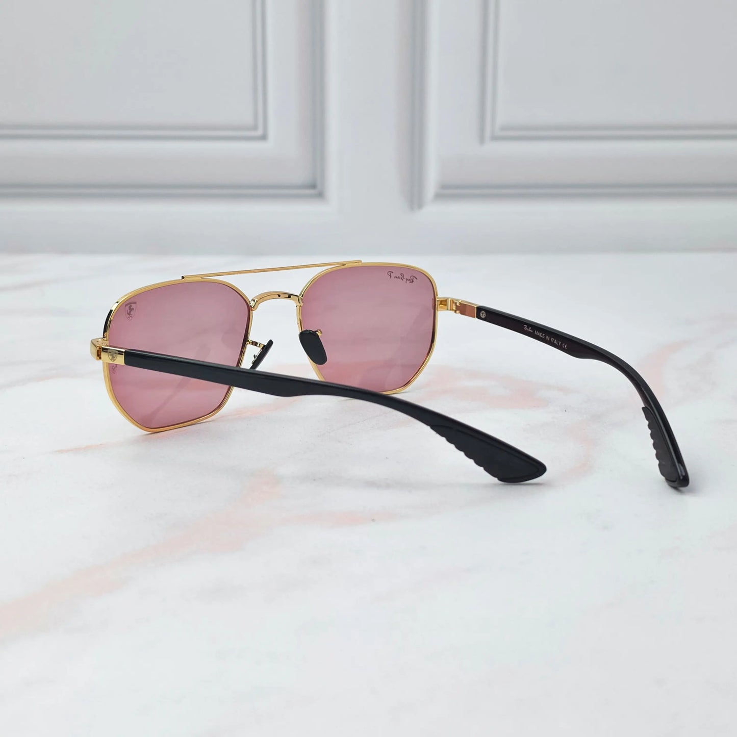AXEL PINK