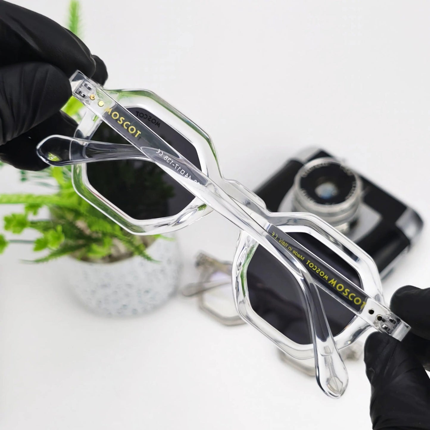 MOSCOT HEXA WHITE