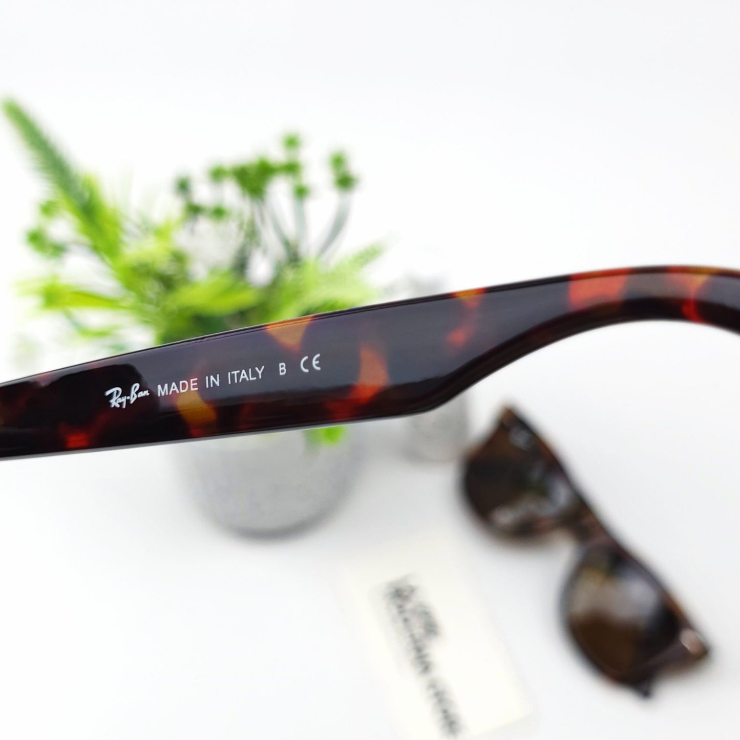 RAYBAN WAYFARER TIGRED GREEN LENSES
