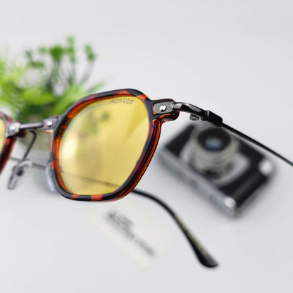 MOSCOT ZEBRA YELLOW LENSES TIGRED FRAME