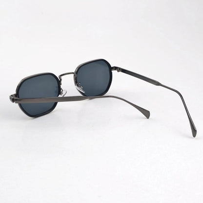 CALVIX BLACK