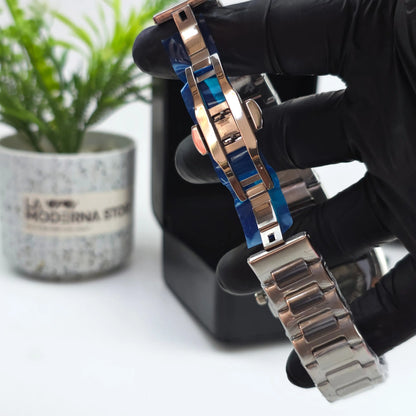 PATEK PHILIPE SILVER NAUTILUS BLACK BORD