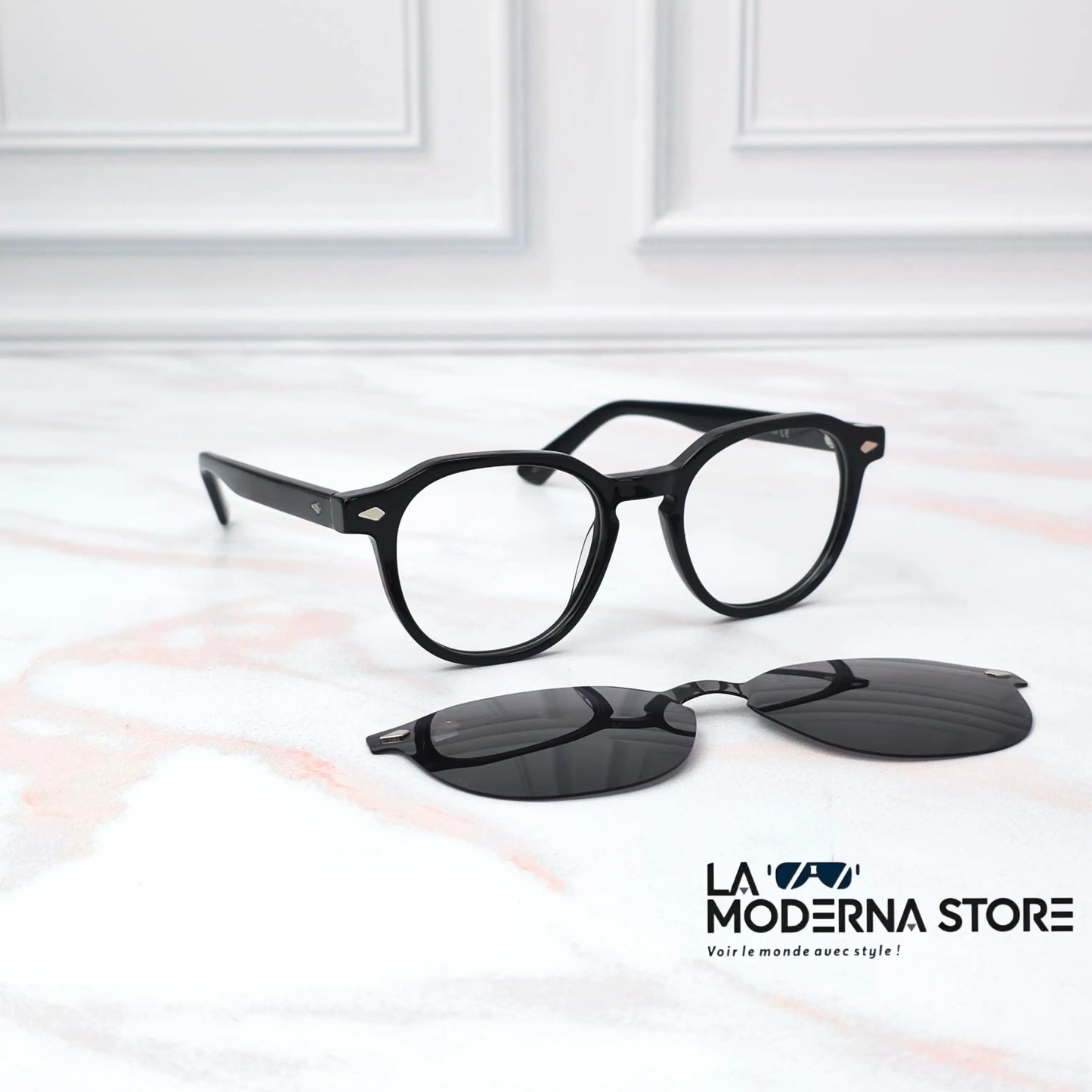 LEVINA BLACK