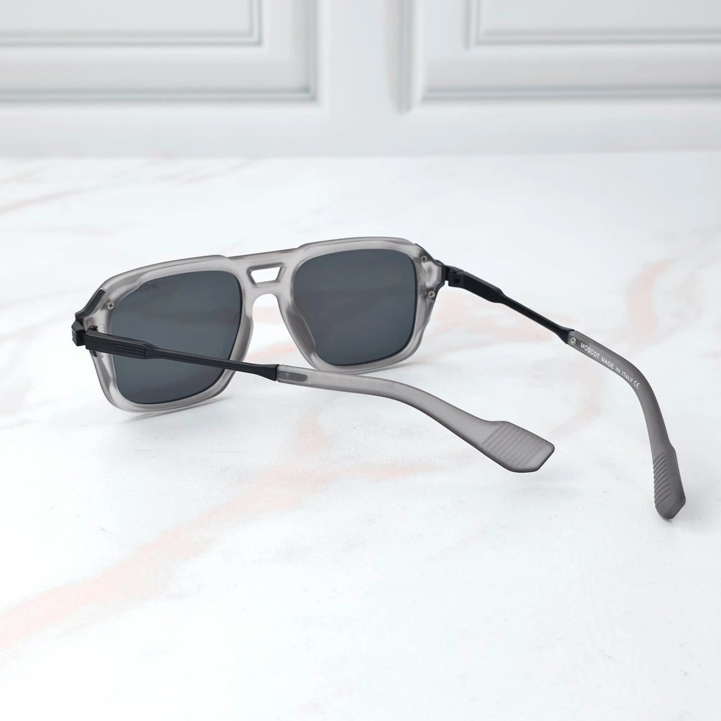 IRYSS GREY