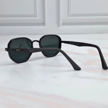 DALAS BLACK
