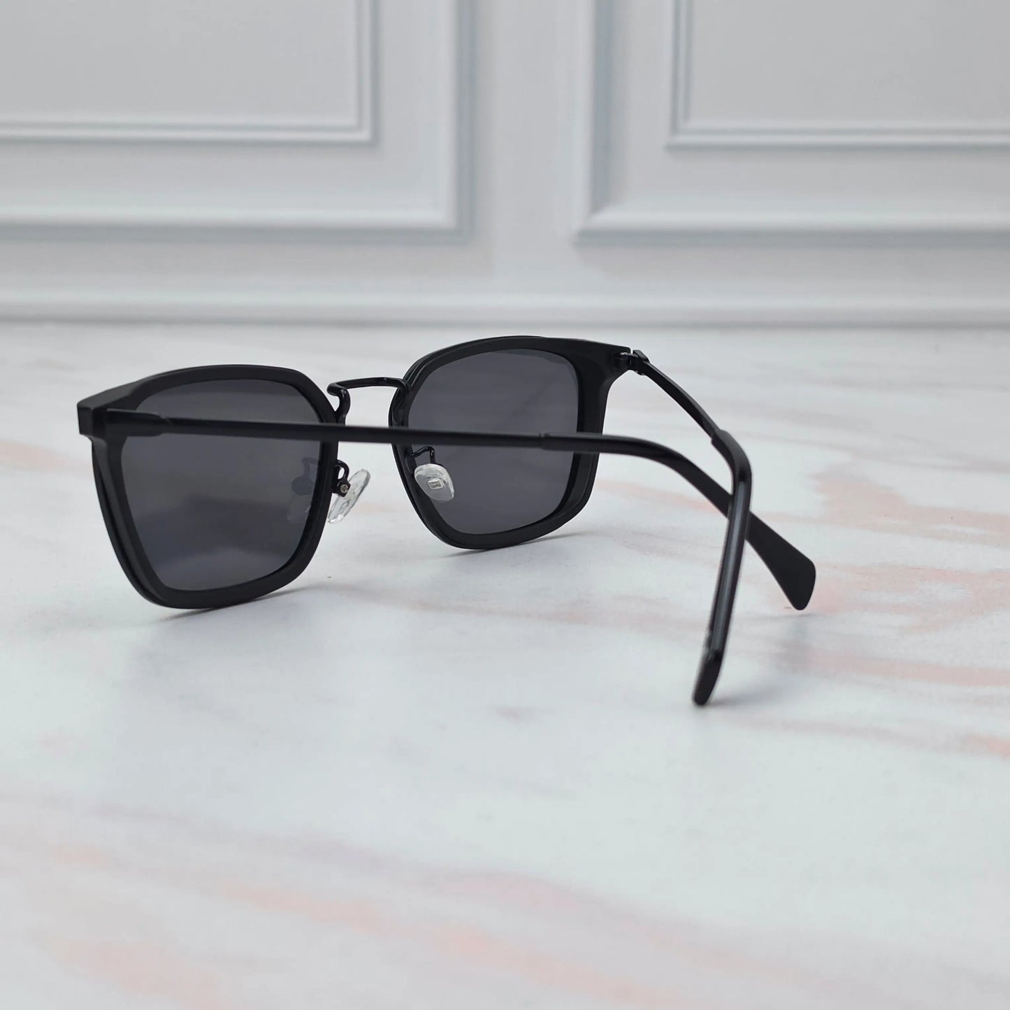 VALENTINO BLACK