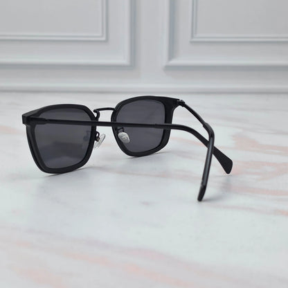 VALENTINO BLACK