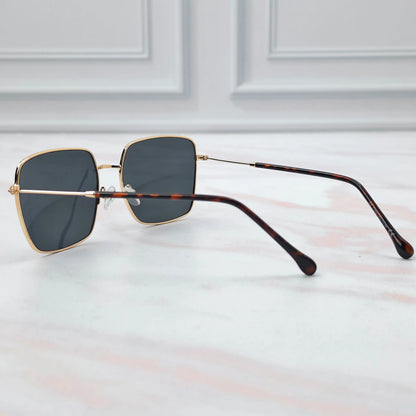 PERLA BLACK