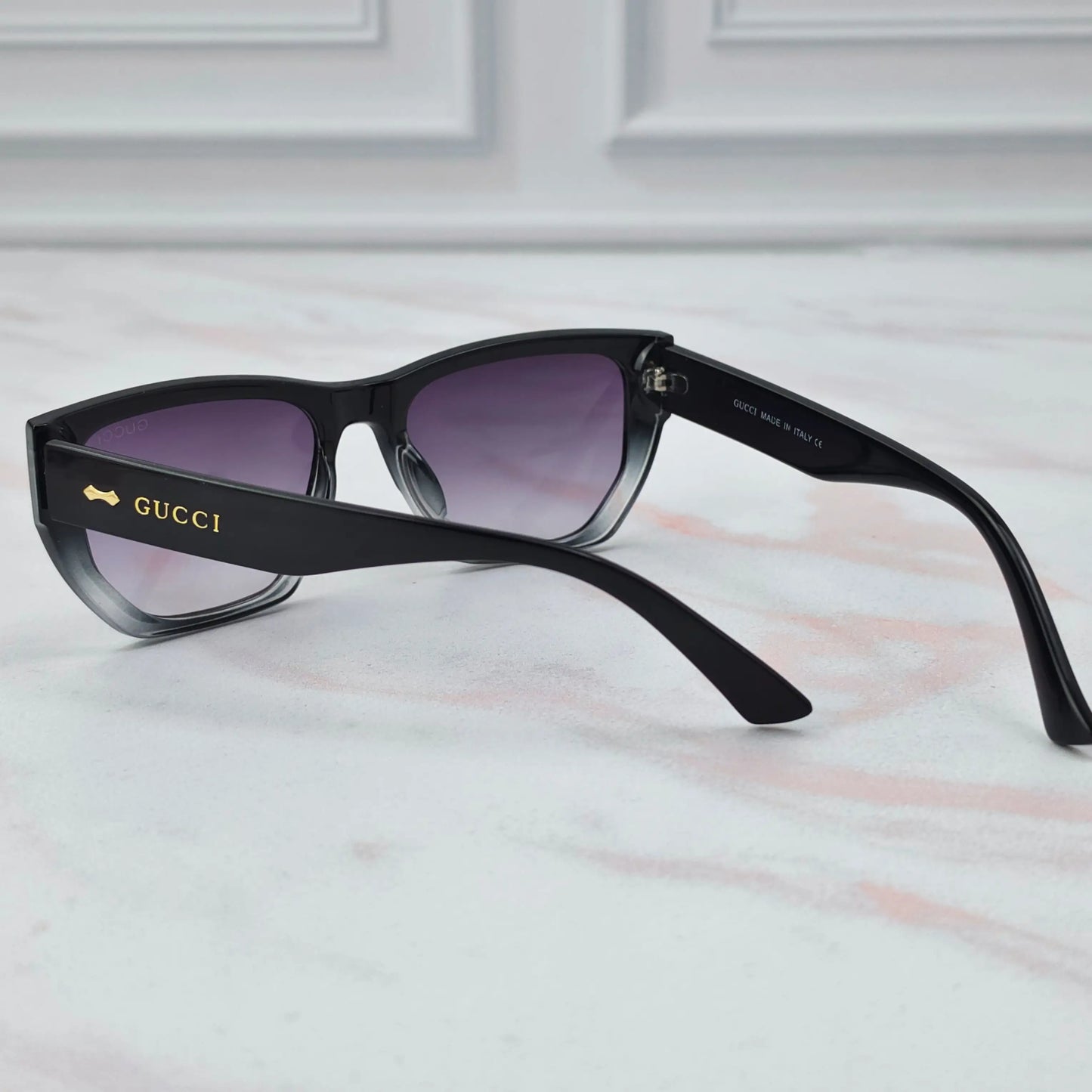SOLINE BLACK GRADIENT