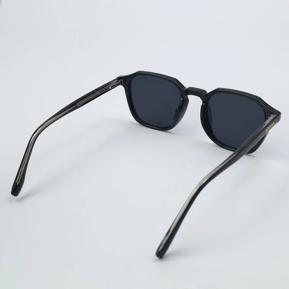 BROKLYNE BLACK