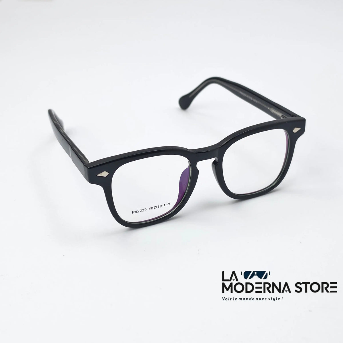 P822 BLACK