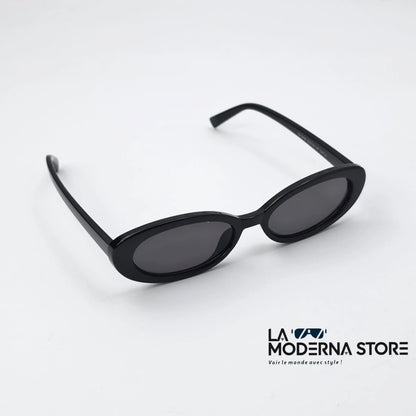 CAT EYE BLACK