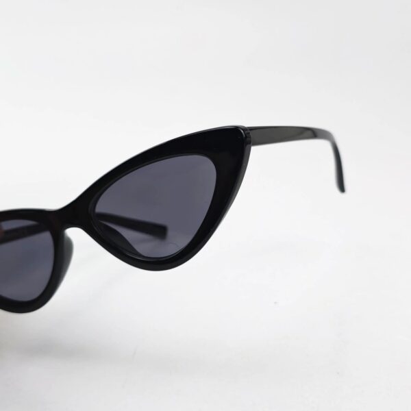 CAT EYE BLACK - Image 2