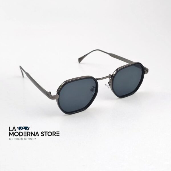 CALVIX BLACK
